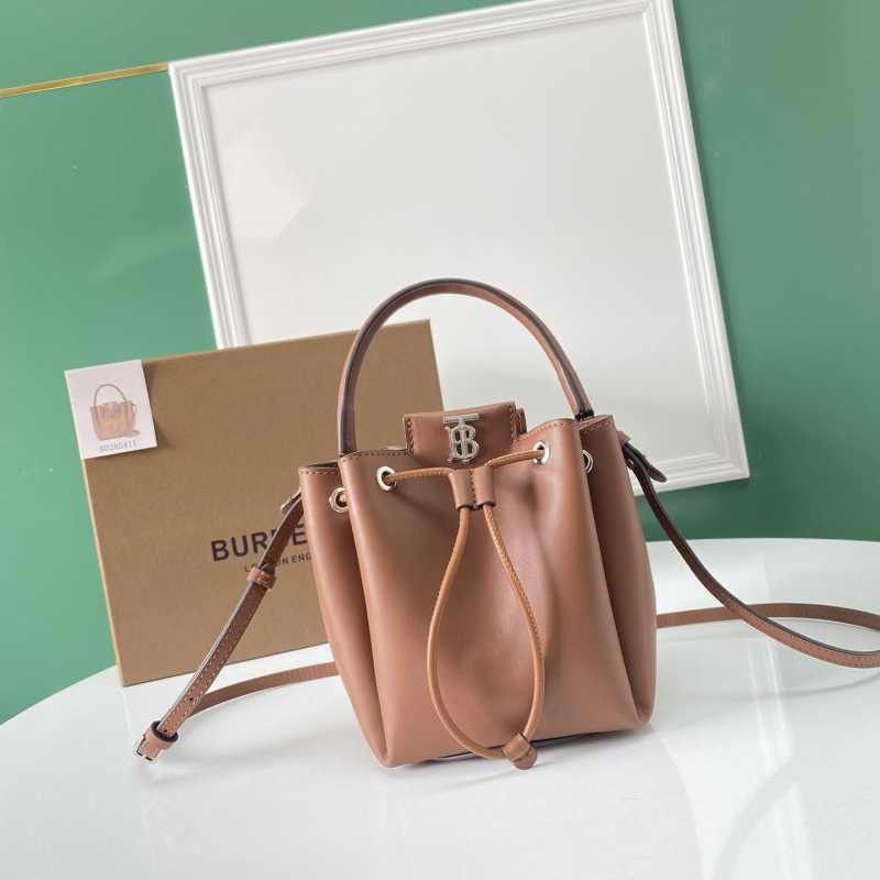 B**rry bucket bags